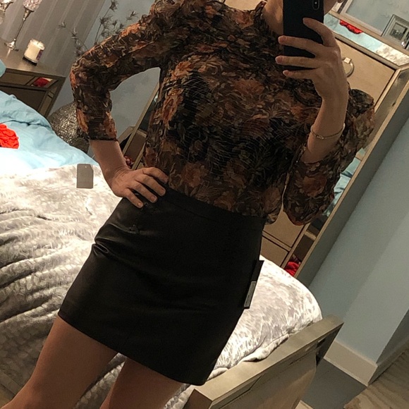 Gorgeous Sandro silk Amina blouse - Picture 2 of 8